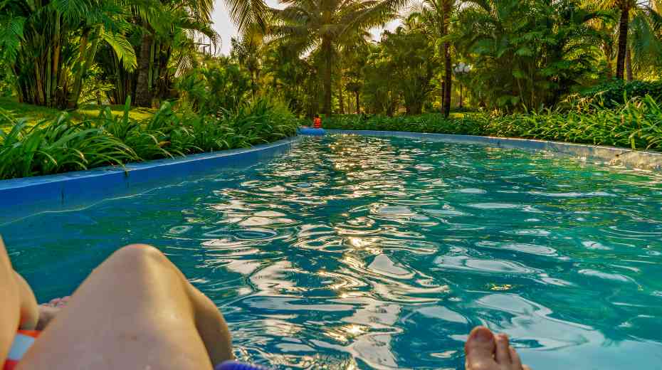 best Family Pools in Vegas Mandalay Bay