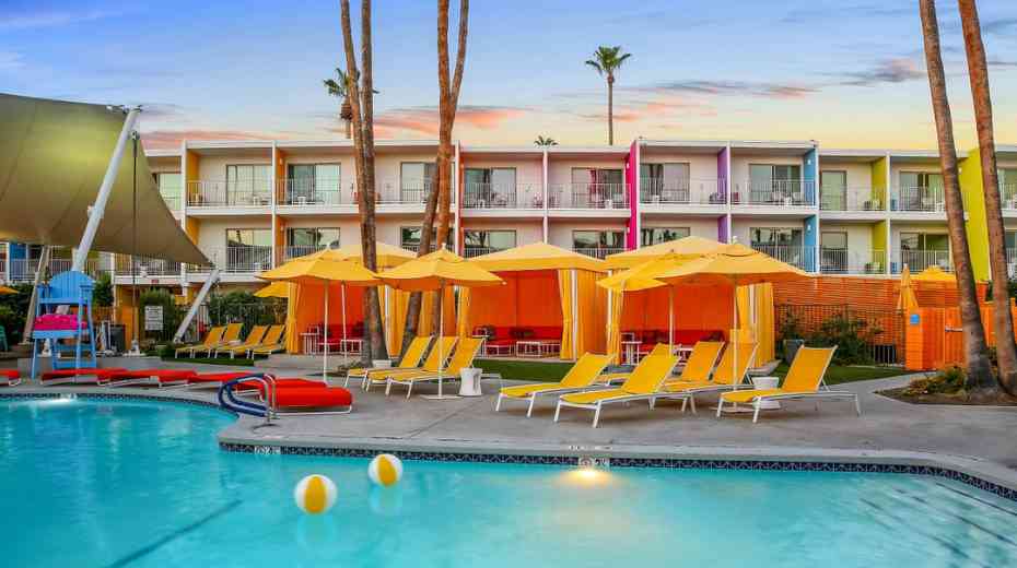 Best Pools in Palm Springs for Families