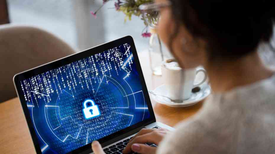 Essential Cybersecurity Advice for Secure Traveling