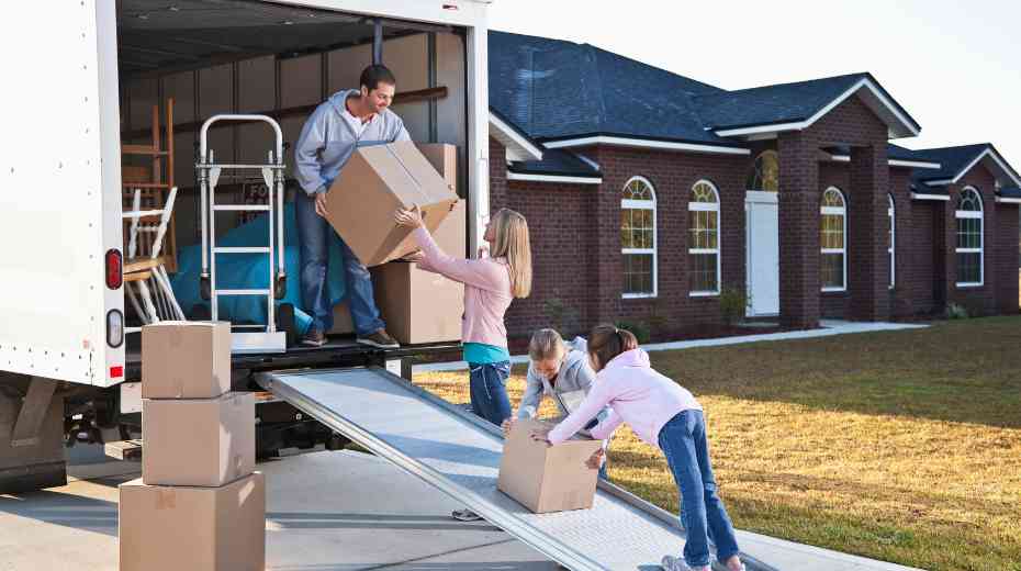 9 Tips That Can Make Long-Distance Moving Easier