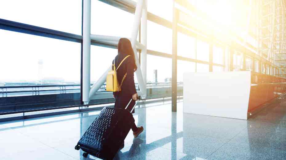Traveling Light: How To Make It Work