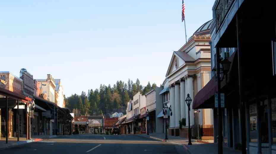 downtown Grass Valley