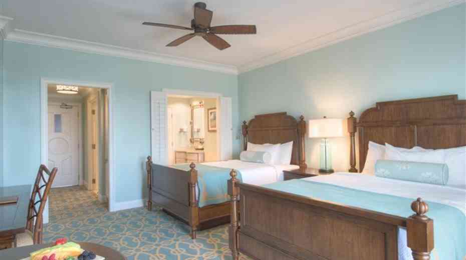 double rooms at henderson hotel destin