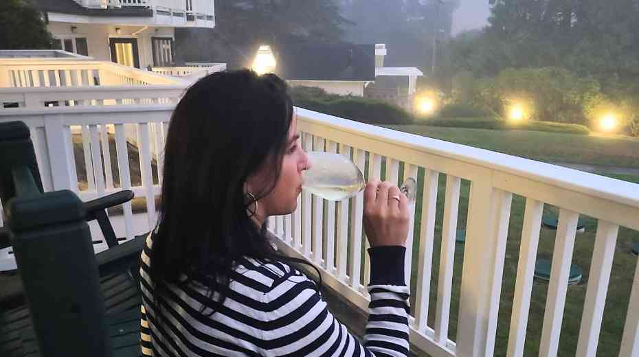 balconies at little river inn