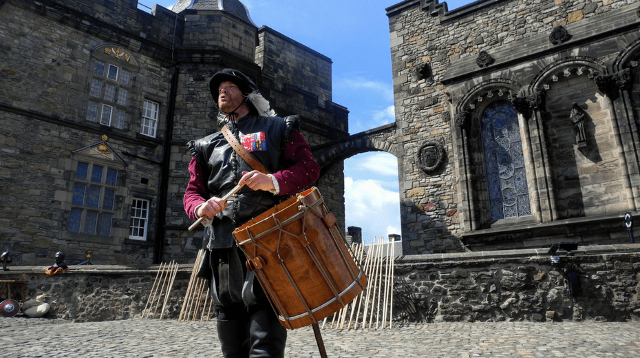 Edinburgh Castle Visitors Guide with Kids
